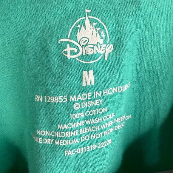 Walt Disney World T-shirt green blue orange yellow parks merch Graphic T-Shirt - Picture 8 of 9